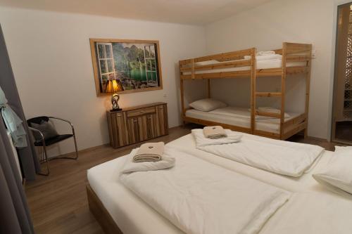 ALPINpelso Room Type - Apartment with Garden View