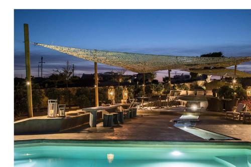 Pub/Lounge, Portes Houses in Koufonisia