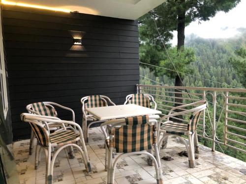 The White Loft Nathiagali in Ayubia