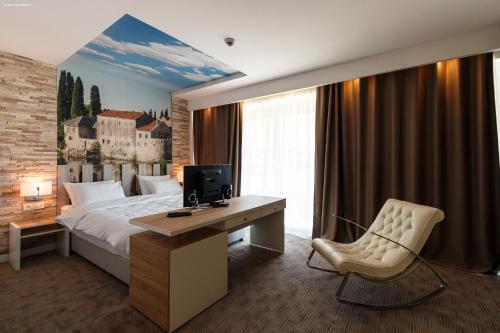 Nar Hotel Room Type - Double or Twin Room with Balcony