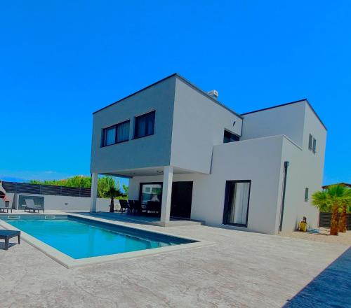 A szálláshely kívülről, Vila OASIS - Zadar, Vrsi in Zukve