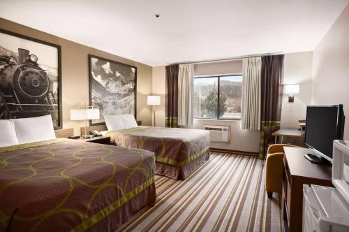 Photo - Super 8 by Wyndham Durango