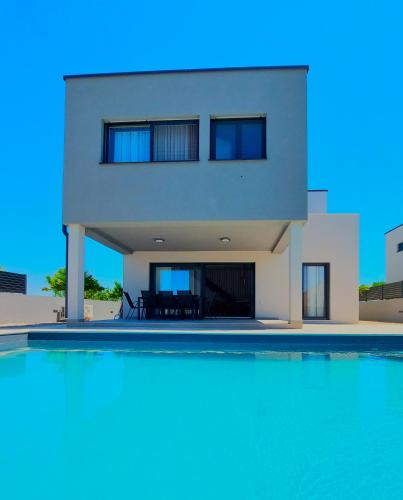 A szálláshely kívülről, Vila OASIS - Zadar, Vrsi in Zukve