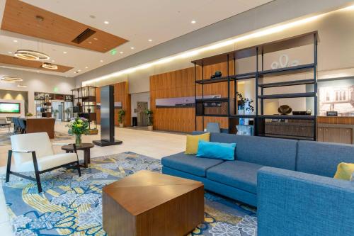 ล็อบบี้, DoubleTree by Hilton Cedar Rapids Convention Complex in ซีดาร์แรพิดส์ (IA)