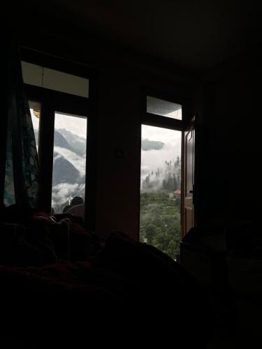 Yellowjackets Hostel Yellowjackets Hostel