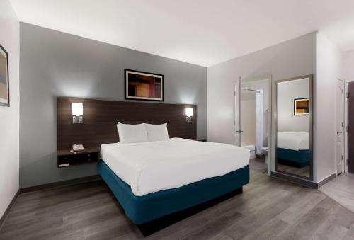 MainStay Suites Extended Stay Hotel Casa Grande - image 10