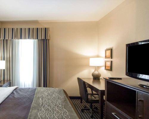 Quality Inn Tulsa-Downtown West in Tulsa, USA