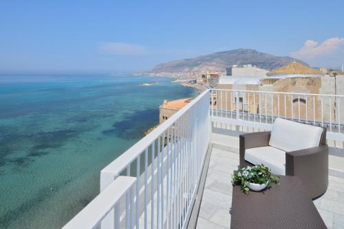 Gaura Apartments - image 8