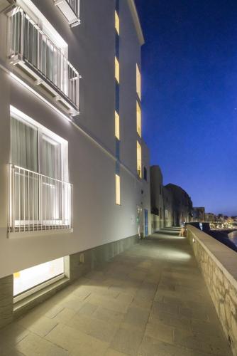 Gaura Apartments - image 12