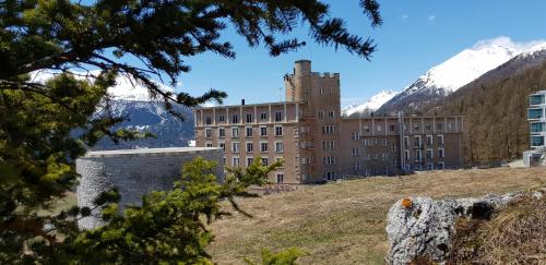 Hotel Castell - image 10