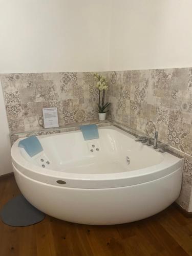 Vsuite livingchic 5