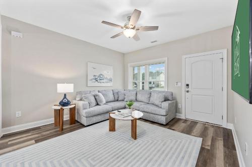 Pier View - Spacious Home Sleeps 8 - Pet Friendly in Myrtle Beach, USA