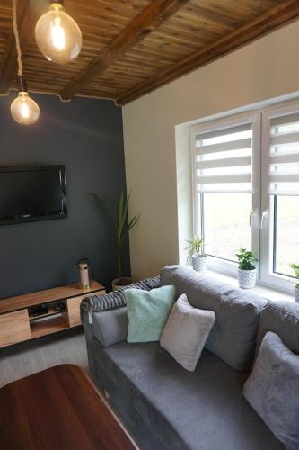 Przystanek Pokrzywna in 亞諾托維克