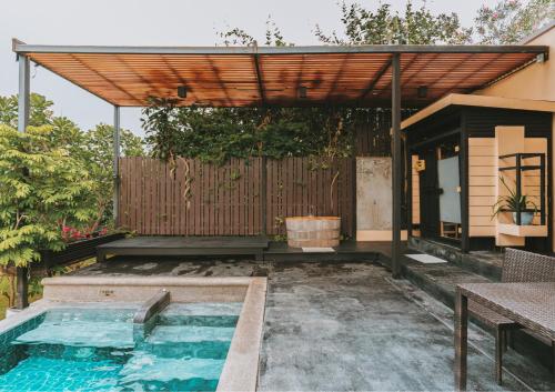 Pool villa  with Normal Temperature Pool image 10