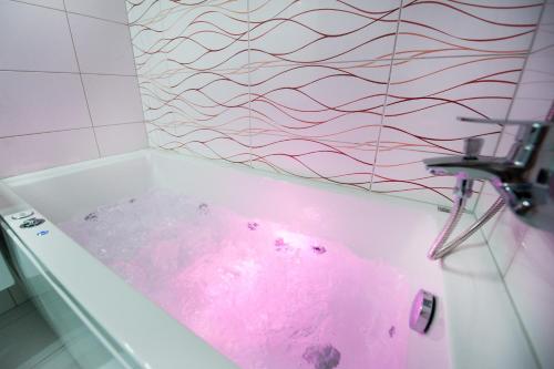 Honeymoon Ruterra studio, Praha (fotografie 7)