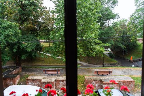 Superior Double Room with Park View image 9