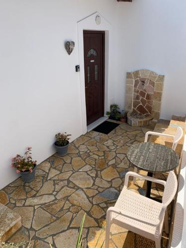 Two-Bedroom Apartment image 2