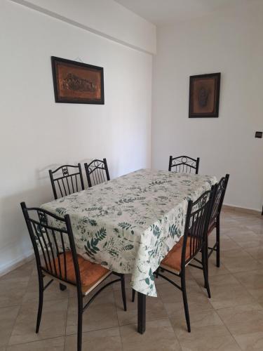 Apartment in the city center, 2 minutes walk from the tram, Rabat (foto 6)