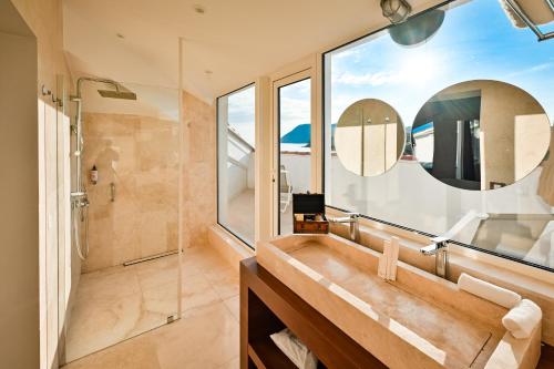 Grand Hotel Des Sablettes Plage Curio Collection By Hilton - image 14