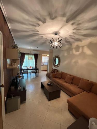 Comfortable apartment at skouze hill, Atene