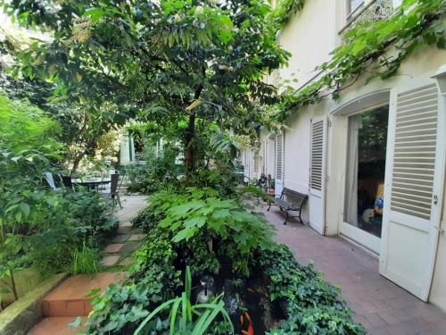 Chambres d'hôtes calmes sur jardin Paris Batignolles, Paris (photo 2)