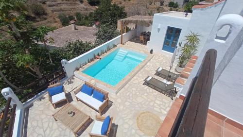 Casa el Almendro piscina privada Casa el Almendro piscina privada