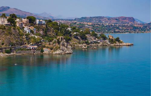 Vista exterior, Awesome Apartment In Trabia in Trabia