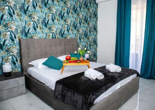 Stylish seafront Spinola Apartment