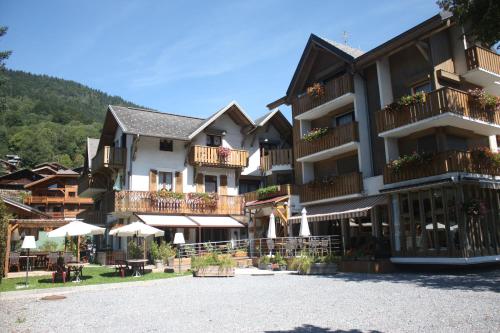 Logis Hotel Gai Soleil