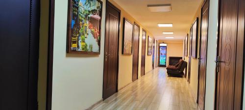 Light Hotel – Tbilisi, MA