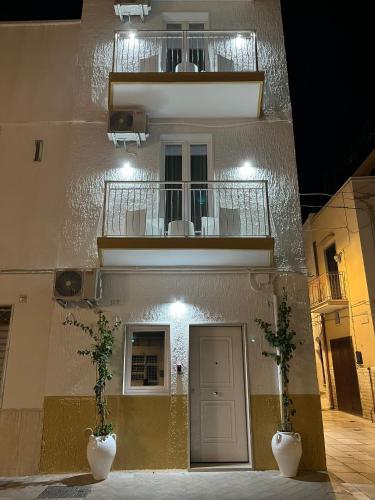 Lār, Mola di Bari (fotografie 10)