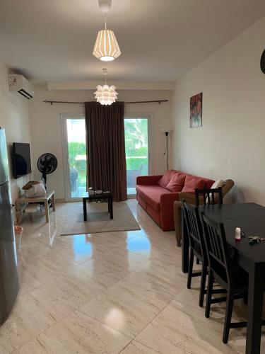 Chalet at Aroma Residence - Ain Sokhna - Families Only, Айн-Сохна (фото 6)