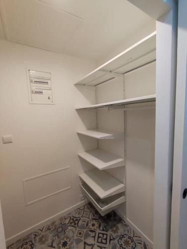 Studio calme a deux pas du lac de Nantua in Nantua