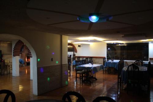 Restaurant, El Leñador hotel y restaurante (El Lenador hotel y restaurante) in Papallacta