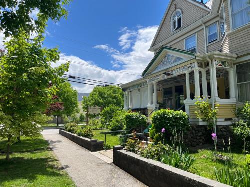 ทัศนียภาพ, Munroe Inn Boutique Hotel in ออเบิร์น (ME)