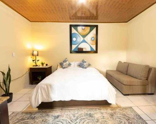 Mini apartamento con vista al Volcán Arenal, Fortuna