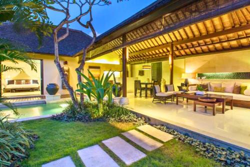 Dario 1 BR Luxury Private Pool Villas JU65