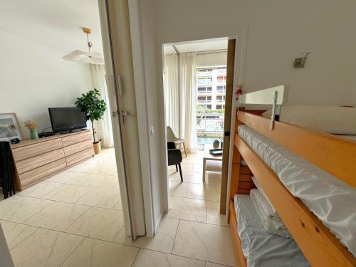 Apartment image 7