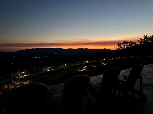 Kilátás, Enchanted Property near Yosemite, View, Game Room in Ahwahnee (CA)