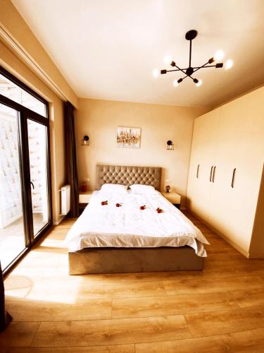 warm home, تبليسي