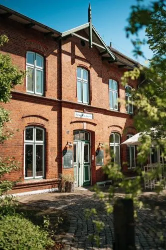 Landgasthof-Unter den Linden in Oelixdorf, Deutschland