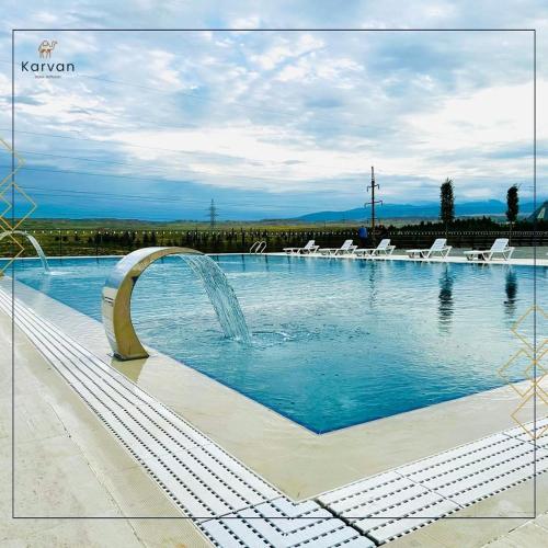 Zwembad, Karvan Sanatorium Naftalan in Naftalan