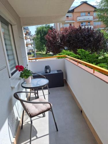 Varanda/terraço, Przytulny 2-pokojowy apartament na wakacje w Gdańsku (Przytulny 2-pokojowy apartament na wakacje w Gdansku) in Orunia Gorna