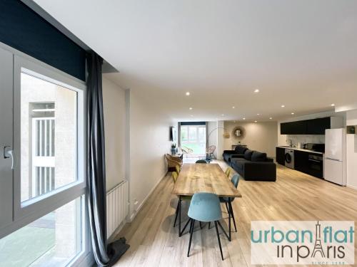 Urban Flat 182 - Spacious 4 Bedroom Flat in Paris - image 5