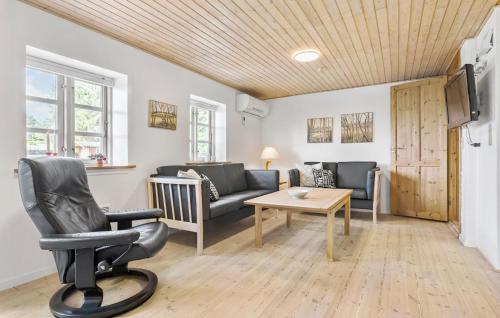  Schönes Haus Mit 3 Schlafzimmern In Brovst in Brovst