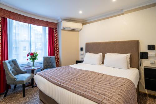 Hotel La Place - image 2