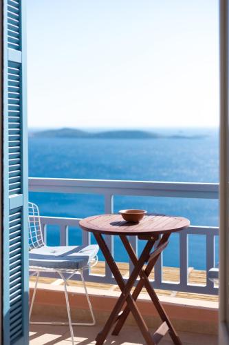 Sea & Sunset Balcony -Island House by Hostandros, Batsi (zdjęcie 2)
