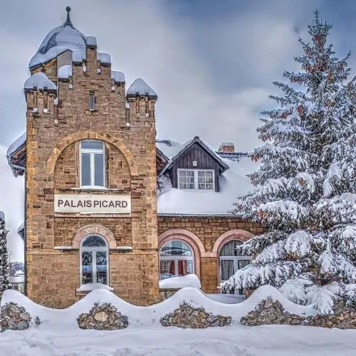 Palais Picard Westflügel in Thale, Deutschland