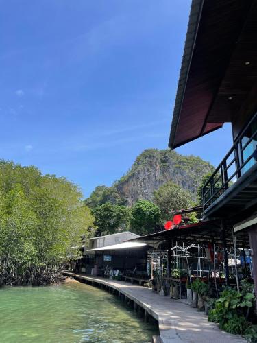 Blanco Hideout Railay - Youth Hostel 18 to 35 Only in 雷萊海灘