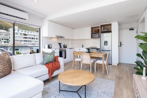 Sea Point Summit View